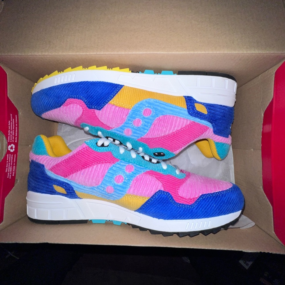 Saucony size 11 deadstock